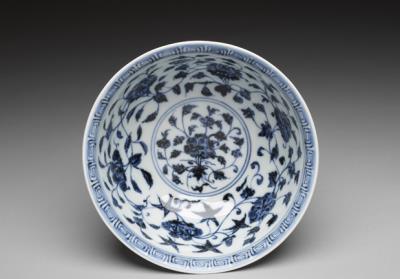 图片[2]-Bowl with lotus scrolls in underglaze blue, Ming dynasty (1368-1644)-China Archive